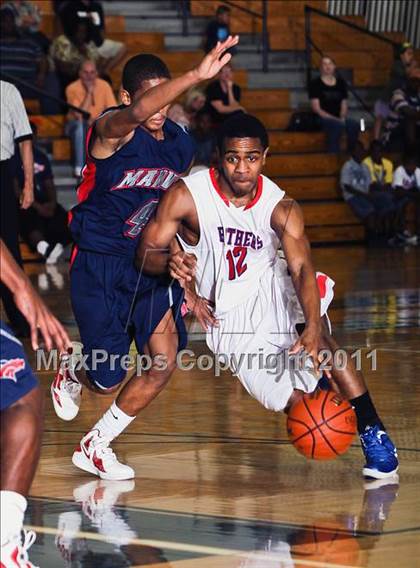Thumbnail 3 in Manvel vs. Duncanville  (McDonald's Texas Invitational) photogallery.
