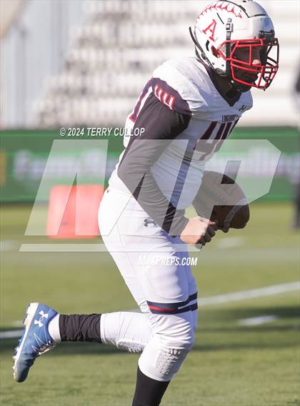 Thumbnail 2 in Rich vs. Altamont (UHSAA 8 Man Semifinal) photogallery.