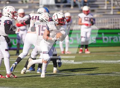Thumbnail 3 in Rich vs. Altamont (UHSAA 8 Man Semifinal) photogallery.