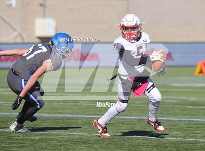 Thumbnail 2 in Rich vs. Altamont (UHSAA 8 Man Semifinal) photogallery.
