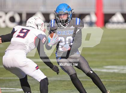 Thumbnail 2 in Rich vs. Altamont (UHSAA 8 Man Semifinal) photogallery.