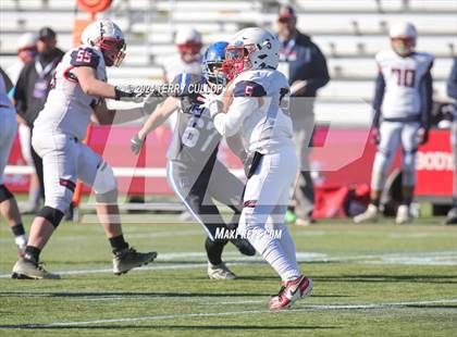 Thumbnail 3 in Rich vs. Altamont (UHSAA 8 Man Semifinal) photogallery.
