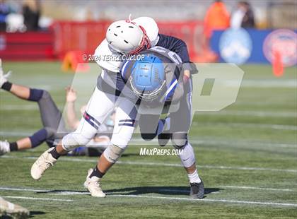 Thumbnail 1 in Rich vs. Altamont (UHSAA 8 Man Semifinal) photogallery.