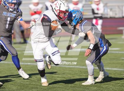 Thumbnail 2 in Rich vs. Altamont (UHSAA 8 Man Semifinal) photogallery.