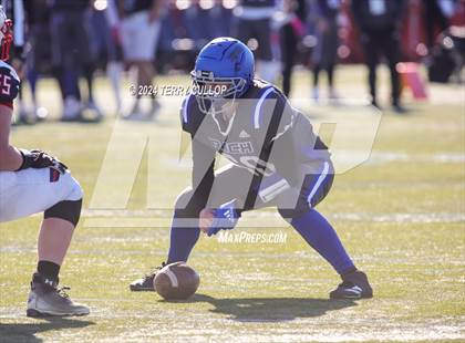 Thumbnail 3 in Rich vs. Altamont (UHSAA 8 Man Semifinal) photogallery.