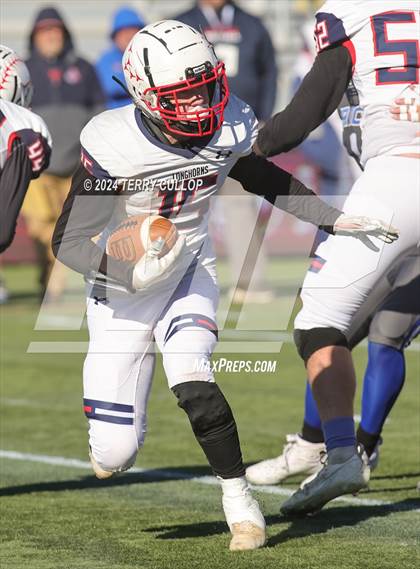 Thumbnail 2 in Rich vs. Altamont (UHSAA 8 Man Semifinal) photogallery.
