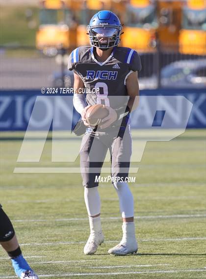Thumbnail 3 in Rich vs. Altamont (UHSAA 8 Man Semifinal) photogallery.