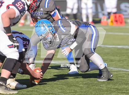 Thumbnail 2 in Rich vs. Altamont (UHSAA 8 Man Semifinal) photogallery.