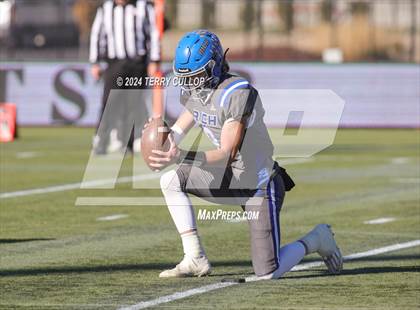Thumbnail 1 in Rich vs. Altamont (UHSAA 8 Man Semifinal) photogallery.