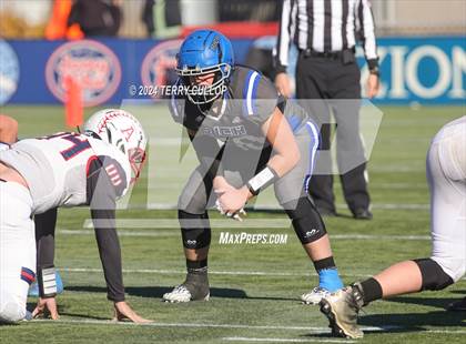 Thumbnail 3 in Rich vs. Altamont (UHSAA 8 Man Semifinal) photogallery.