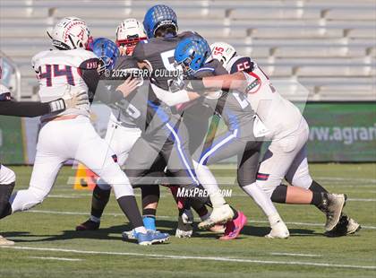 Thumbnail 1 in Rich vs. Altamont (UHSAA 8 Man Semifinal) photogallery.