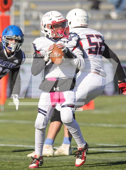 Thumbnail 1 in Rich vs. Altamont (UHSAA 8 Man Semifinal) photogallery.