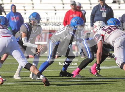 Thumbnail 1 in Rich vs. Altamont (UHSAA 8 Man Semifinal) photogallery.