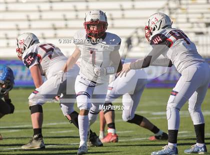 Thumbnail 2 in Rich vs. Altamont (UHSAA 8 Man Semifinal) photogallery.