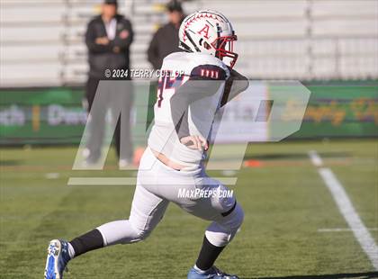 Thumbnail 2 in Rich vs. Altamont (UHSAA 8 Man Semifinal) photogallery.