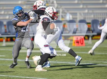 Thumbnail 3 in Rich vs. Altamont (UHSAA 8 Man Semifinal) photogallery.