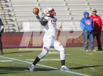 Thumbnail 1 in Rich vs. Altamont (UHSAA 8 Man Semifinal) photogallery.