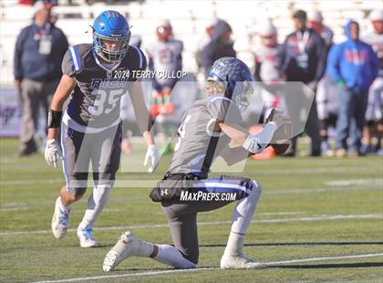 Thumbnail 2 in Rich vs. Altamont (UHSAA 8 Man Semifinal) photogallery.
