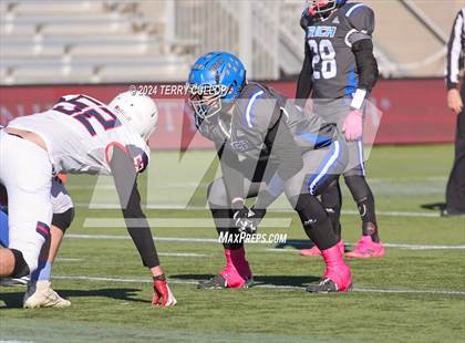 Thumbnail 3 in Rich vs. Altamont (UHSAA 8 Man Semifinal) photogallery.