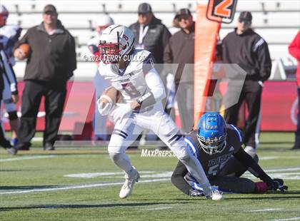Thumbnail 3 in Rich vs. Altamont (UHSAA 8 Man Semifinal) photogallery.