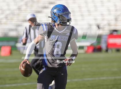 Thumbnail 3 in Rich vs. Altamont (UHSAA 8 Man Semifinal) photogallery.
