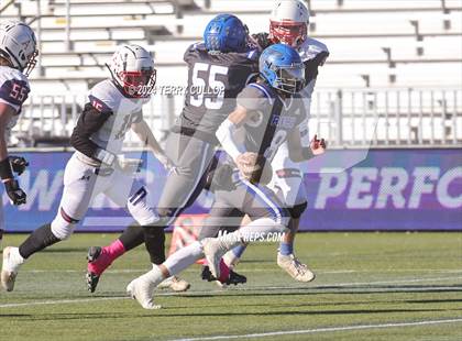 Thumbnail 1 in Rich vs. Altamont (UHSAA 8 Man Semifinal) photogallery.