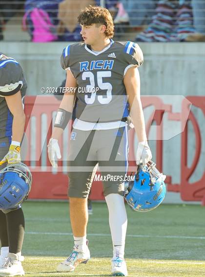 Thumbnail 2 in Rich vs. Altamont (UHSAA 8 Man Semifinal) photogallery.
