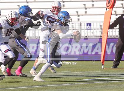 Thumbnail 3 in Rich vs. Altamont (UHSAA 8 Man Semifinal) photogallery.