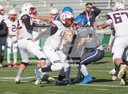 Thumbnail 1 in Rich vs. Altamont (UHSAA 8 Man Semifinal) photogallery.
