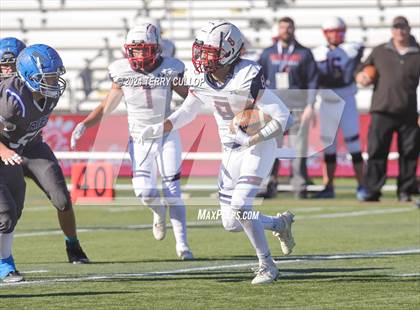 Thumbnail 3 in Rich vs. Altamont (UHSAA 8 Man Semifinal) photogallery.
