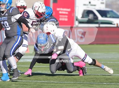Thumbnail 1 in Rich vs. Altamont (UHSAA 8 Man Semifinal) photogallery.