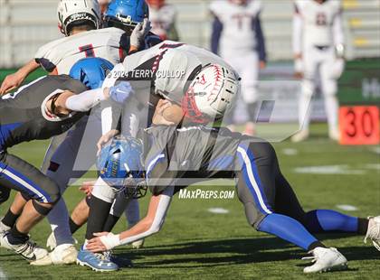 Thumbnail 1 in Rich vs. Altamont (UHSAA 8 Man Semifinal) photogallery.