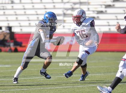 Thumbnail 1 in Rich vs. Altamont (UHSAA 8 Man Semifinal) photogallery.
