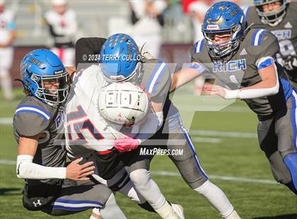 Thumbnail 1 in Rich vs. Altamont (UHSAA 8 Man Semifinal) photogallery.