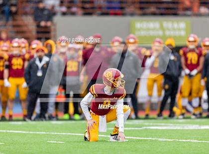 Thumbnail 2 in Eastside Catholic vs. O'Dea (WIAA 3A Final) photogallery.