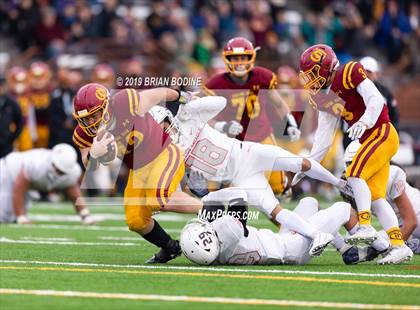 Thumbnail 2 in Eastside Catholic vs. O'Dea (WIAA 3A Final) photogallery.