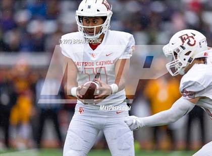 Thumbnail 2 in Eastside Catholic vs. O'Dea (WIAA 3A Final) photogallery.
