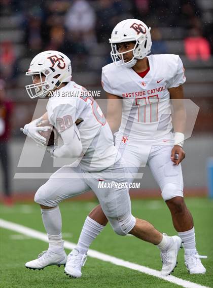 Thumbnail 1 in Eastside Catholic vs. O'Dea (WIAA 3A Final) photogallery.