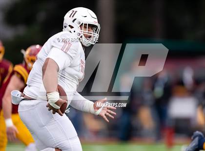 Thumbnail 2 in Eastside Catholic vs. O'Dea (WIAA 3A Final) photogallery.