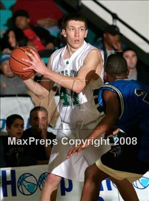 Thumbnail 2 in Bloomfield Tech vs. Colts Neck (HoopGroup Boardwalk Showcase) photogallery.