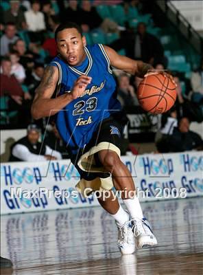 Thumbnail 2 in Bloomfield Tech vs. Colts Neck (HoopGroup Boardwalk Showcase) photogallery.