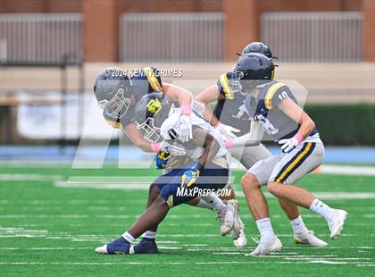 Thumbnail 2 in Southwest DeKalb @ Marist photogallery.