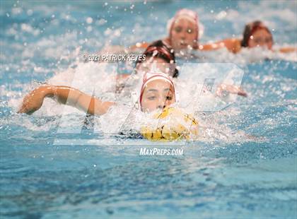 Thumbnail 2 in Rosary @ OLU  photogallery.