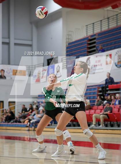 Thumbnail 2 in Green Hill vs Lebanon (TSSAA Division I-AAA District Playoff) photogallery.