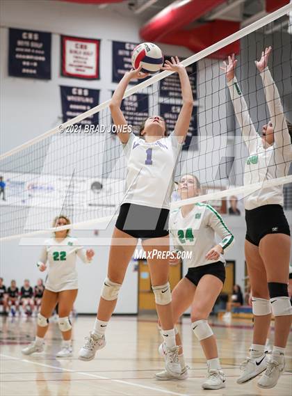 Thumbnail 3 in Green Hill vs Lebanon (TSSAA Division I-AAA District Playoff) photogallery.