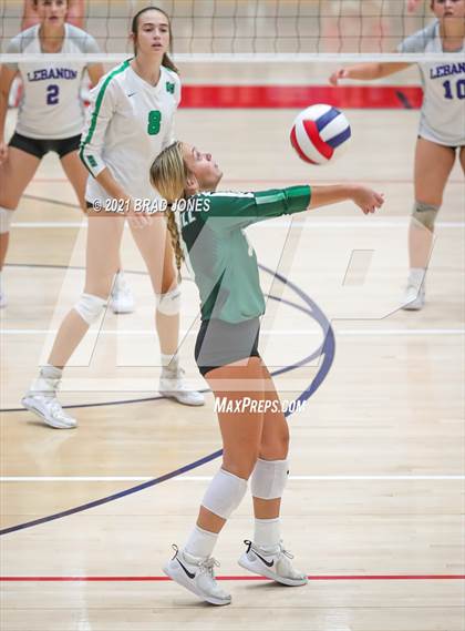 Thumbnail 3 in Green Hill vs Lebanon (TSSAA Division I-AAA District Playoff) photogallery.