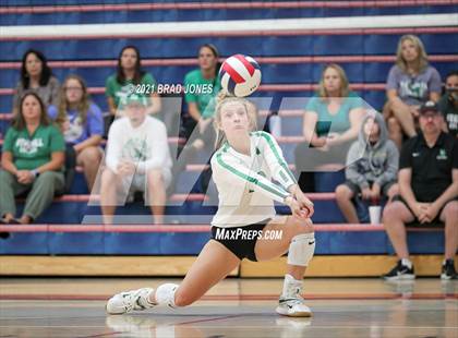 Thumbnail 2 in Green Hill vs Lebanon (TSSAA Division I-AAA District Playoff) photogallery.