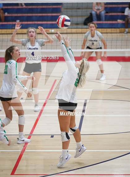Thumbnail 3 in Green Hill vs Lebanon (TSSAA Division I-AAA District Playoff) photogallery.