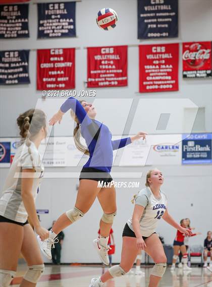 Thumbnail 3 in Green Hill vs Lebanon (TSSAA Division I-AAA District Playoff) photogallery.