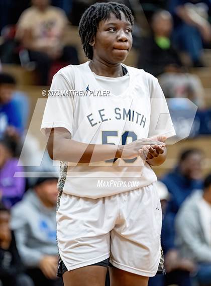 Thumbnail 3 in Scotland vs E.E. Smith (NCHSAA 3A Third Round) photogallery.